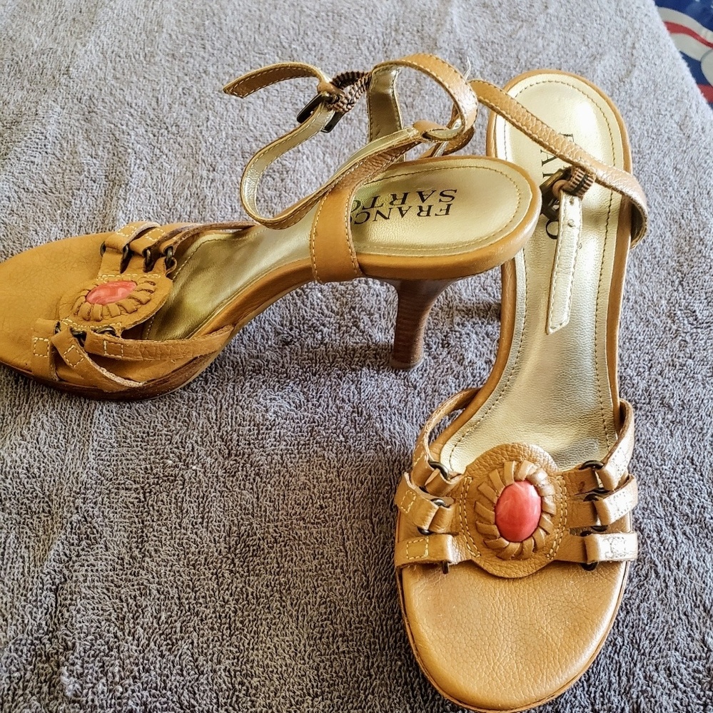 Women heels